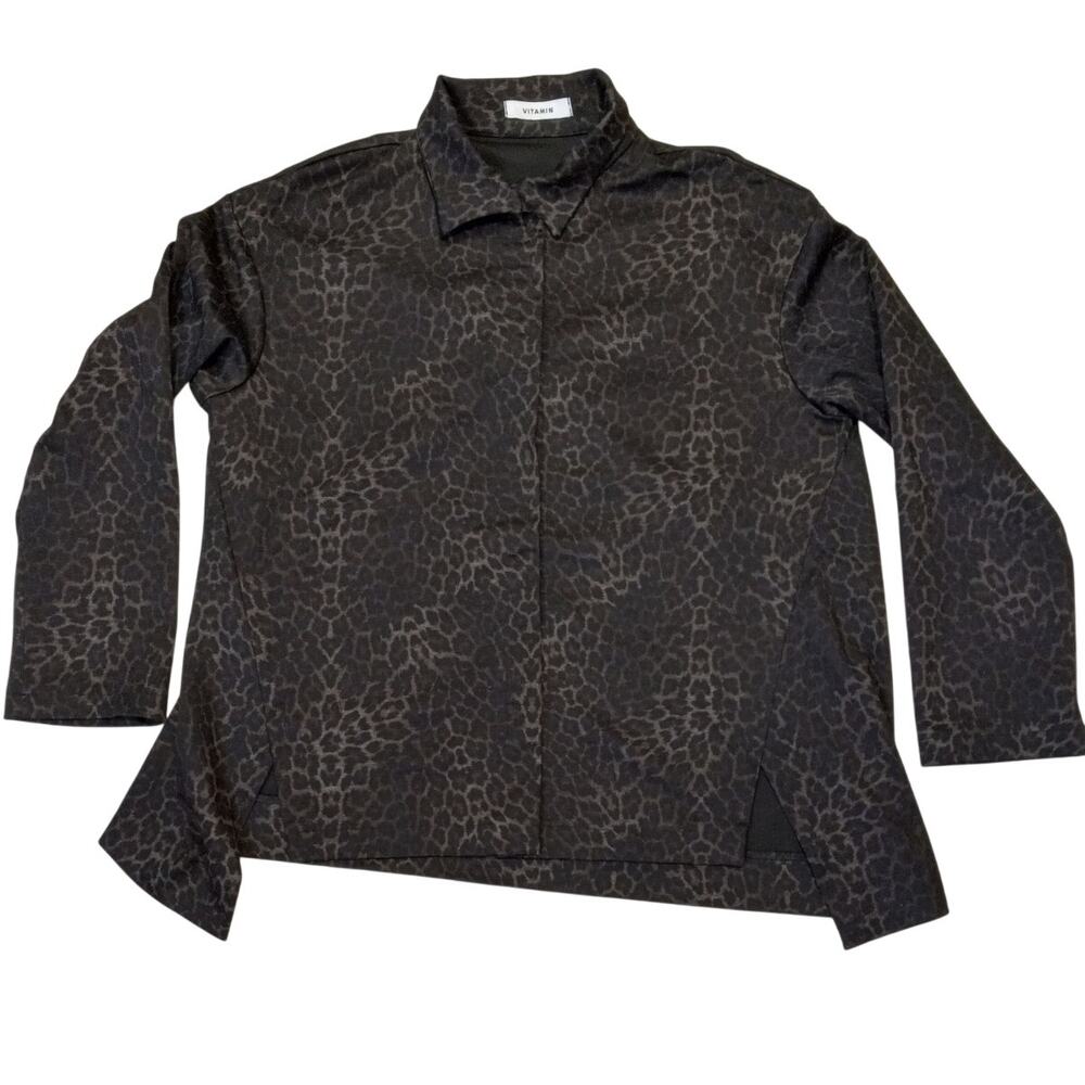 Vitamin black gray cheetah print snap‎ closure collar shirt jacket SIZE M